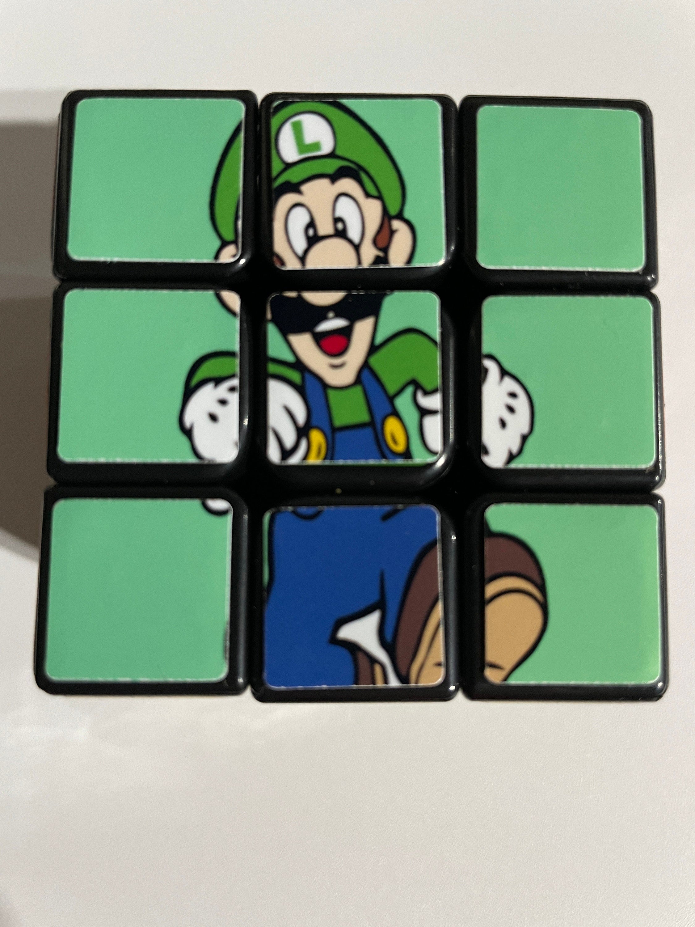 Super Mario Rubik's Cube www.makngames.com